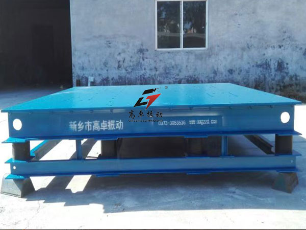 鑄造用振動平臺有什么特點